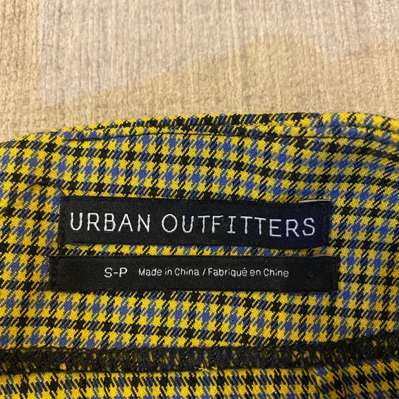 Super Cute Urban Outfitter plaid mini - Picture 1 of 4